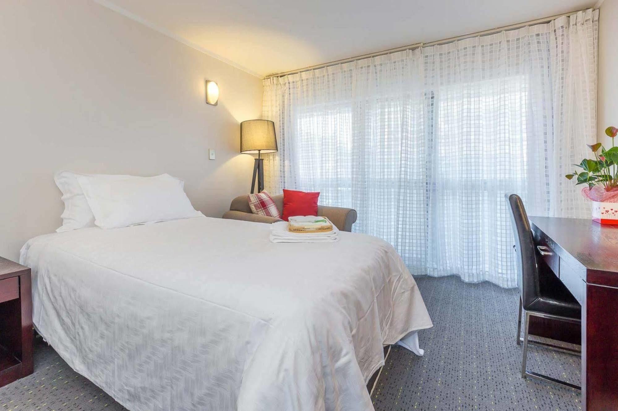 Anzac Court Motel Окленд Экстерьер фото